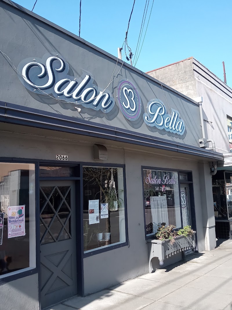 Salon Bella, beauty salon in North Bend, OR, photo 3 of 10