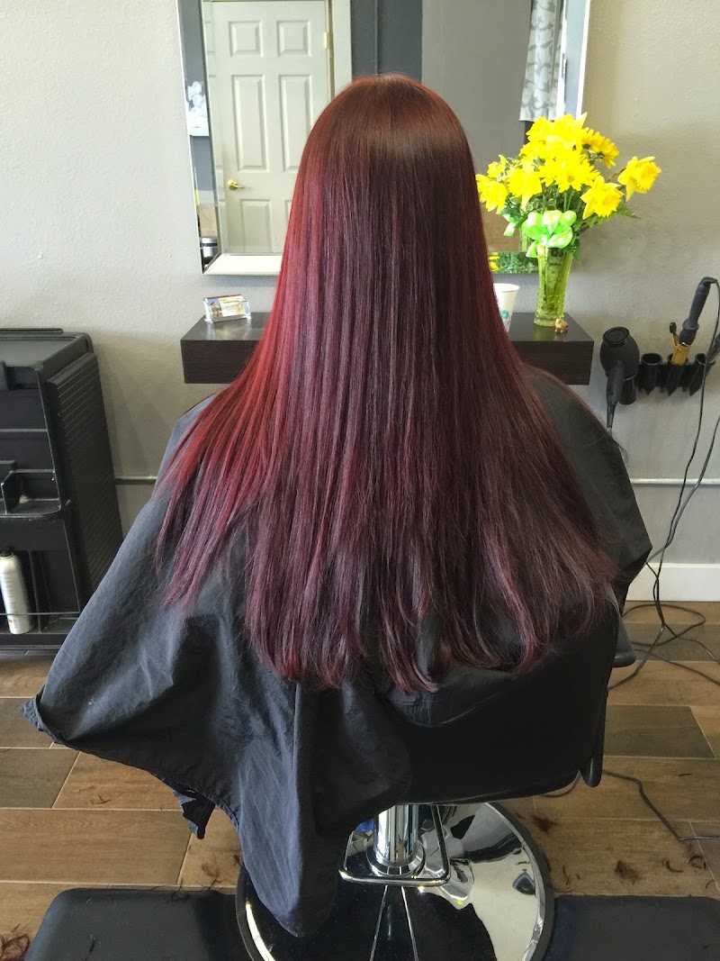 Salon Bella, beauty salon in North Bend, OR, photo 4 of 10