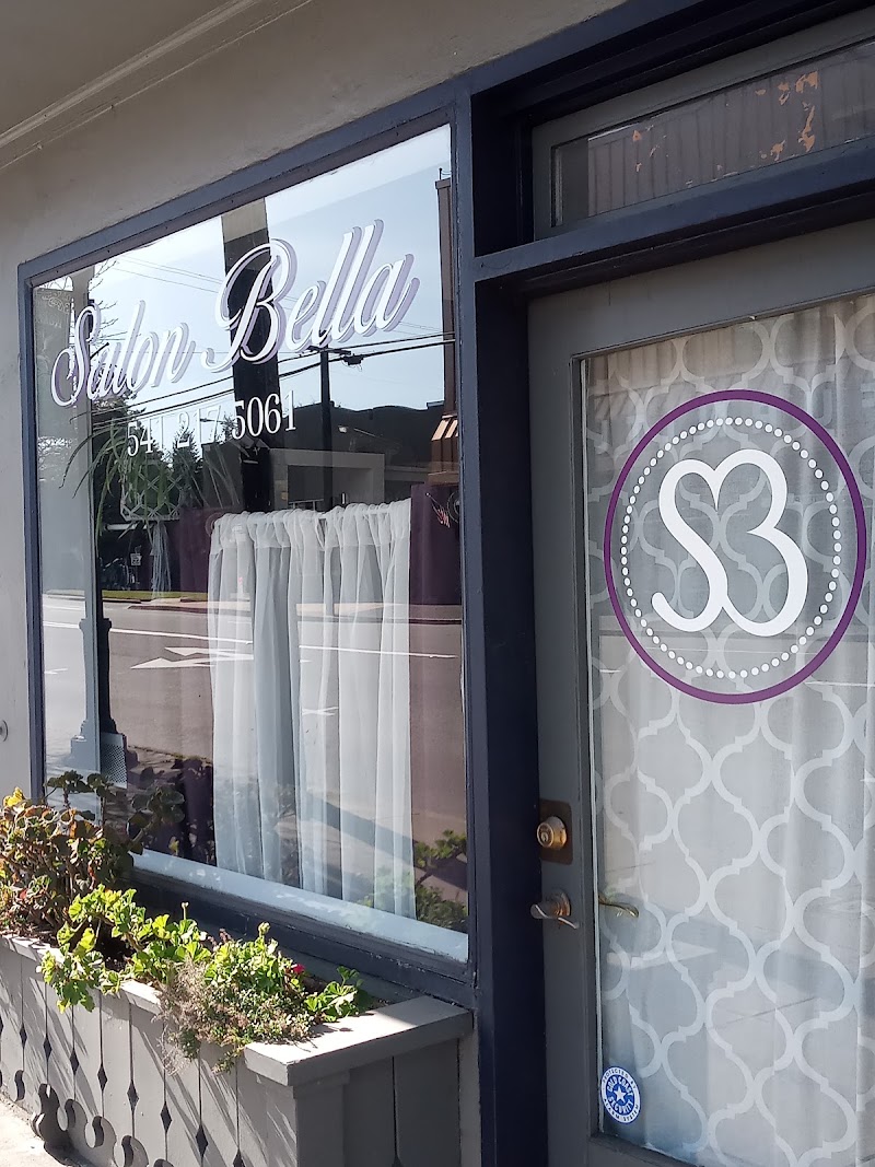 Salon Bella, beauty salon in North Bend, OR, photo 5 of 10
